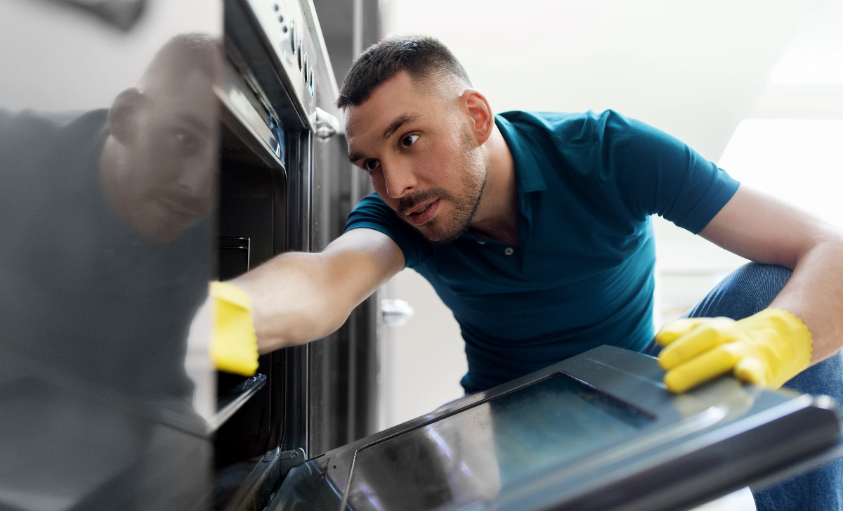 Our about image for Willy's Oven Cleaning. See more information for our Dorking location.